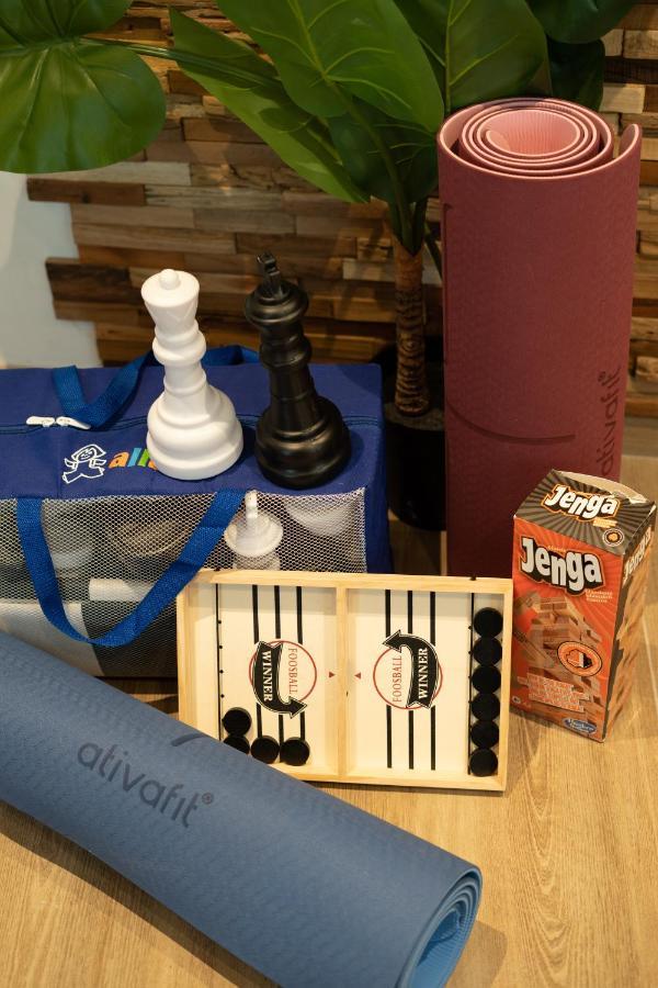 Capsule Thailande I Sauna I Balneo I Console I Jeux En Bois I Cinema I Cour Interieure Trith-Saint-Leger Exterior foto