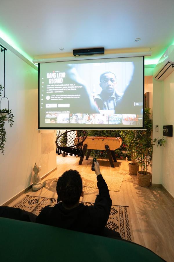 Capsule Thailande I Sauna I Balneo I Console I Jeux En Bois I Cinema I Cour Interieure Trith-Saint-Leger Exterior foto