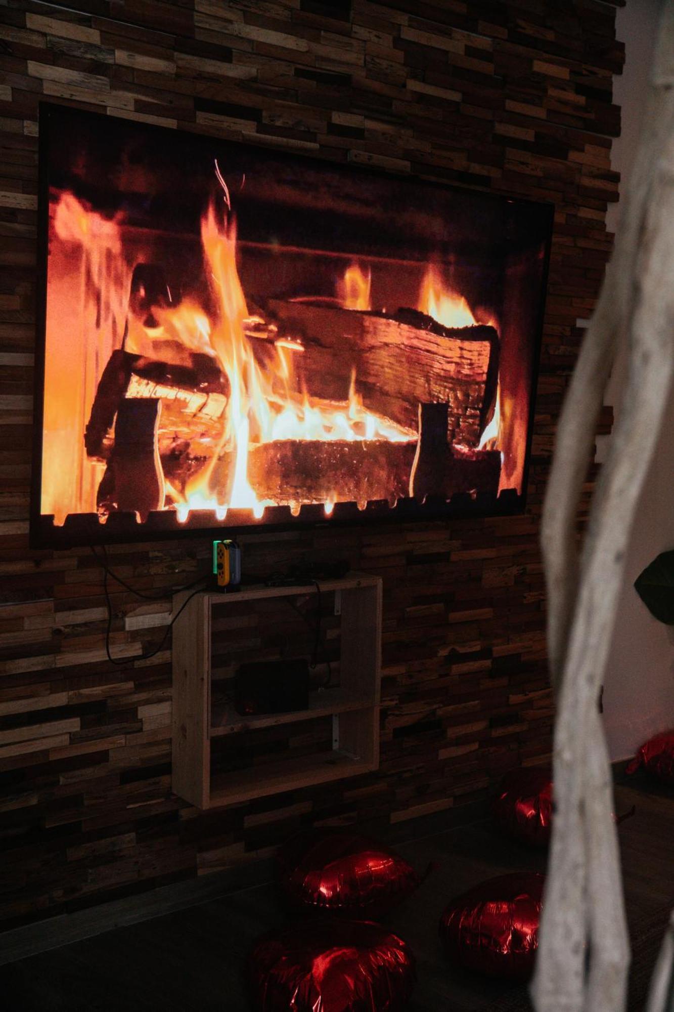 Capsule Thailande I Sauna I Balneo I Console I Jeux En Bois I Cinema I Cour Interieure Trith-Saint-Leger Exterior foto